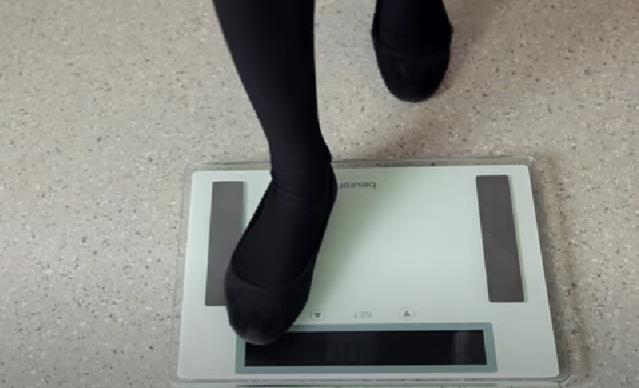 Check weight yoursefl