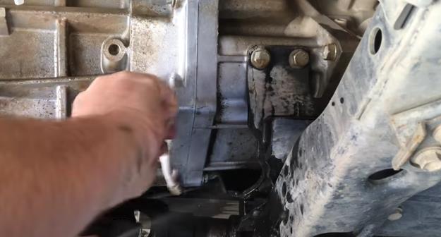 What is the best way to fix an oil leak